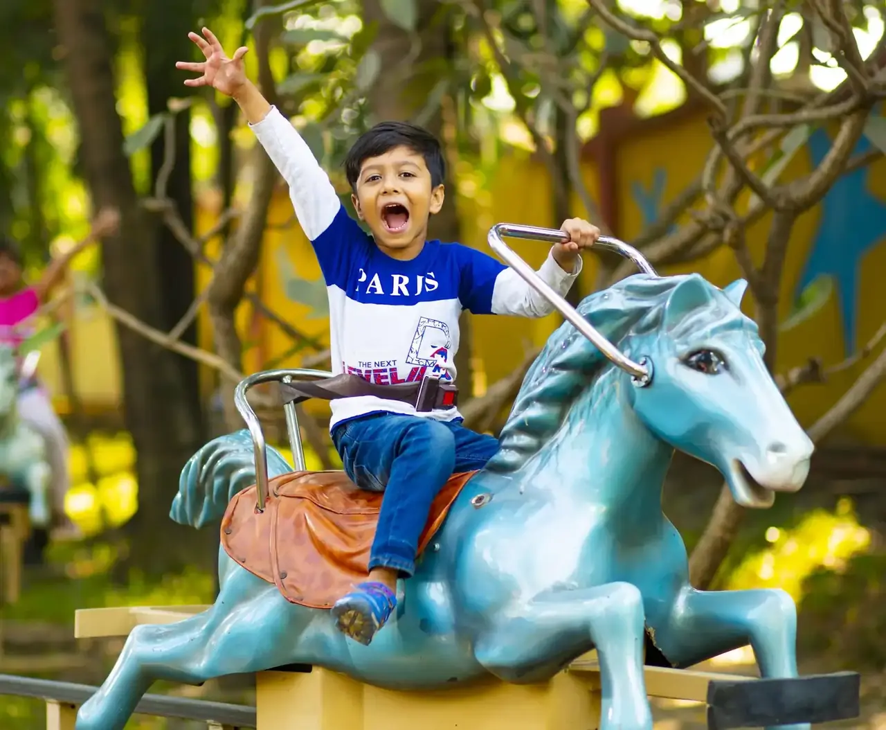 Fantasy Kingdom ride pony-adventure