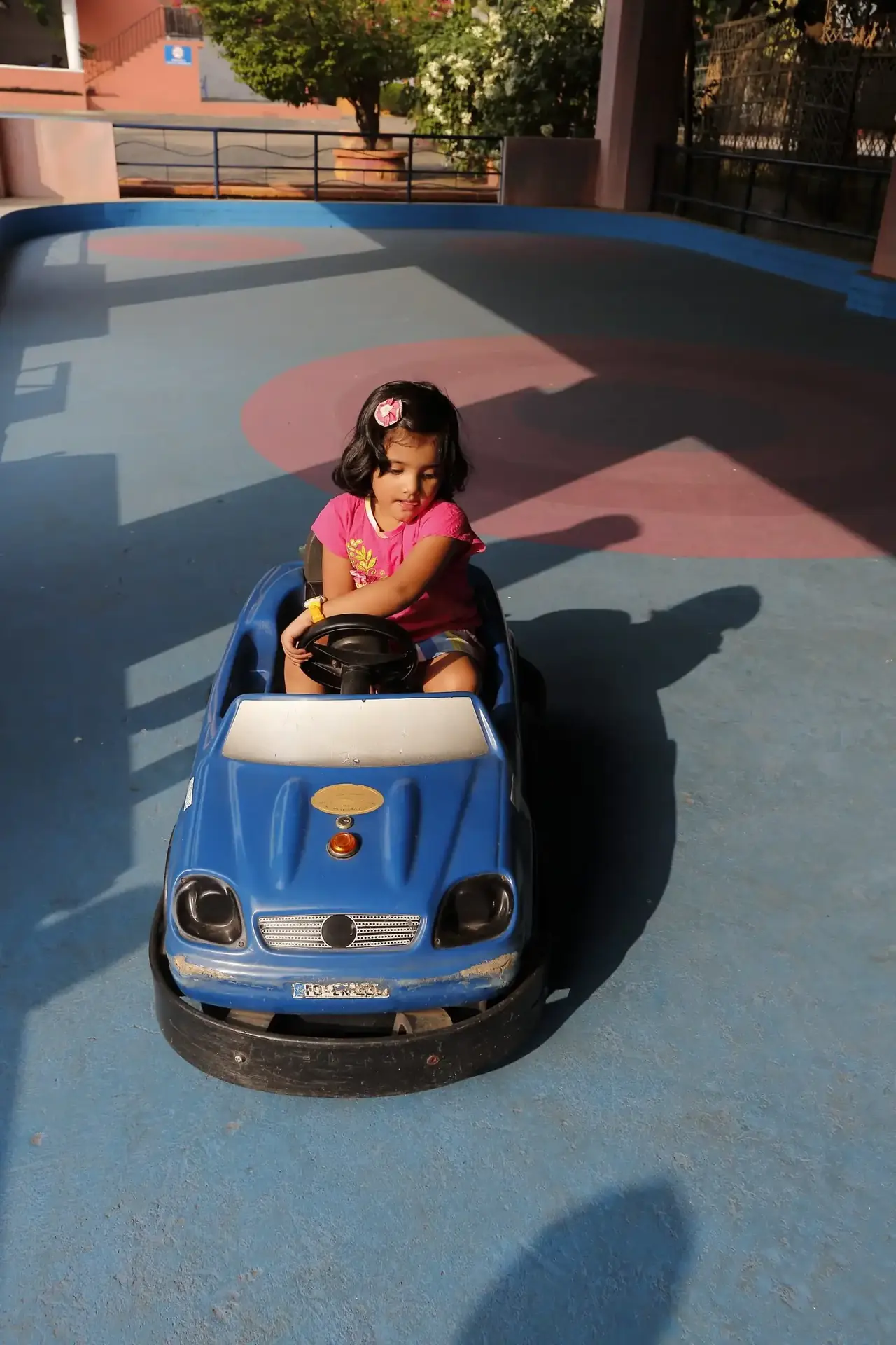 Fantasy kingdom rides for kinds battary-car